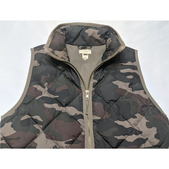 $128 J CREW Camo Down Quilted Puffer Vest Winter Jacket Women’s Size Extra Small - Picture 3 of 5